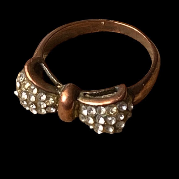 Vintage Copper & Cubic Zirconium Bow Ring Woman’s Jewelry - Picture 3 of 6